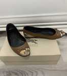 Burberry, Twinset, кросы Nike, казаки замша