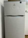 Продам холодильник indesit