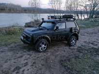 Продам ниву год 2003 1.9 дизель.