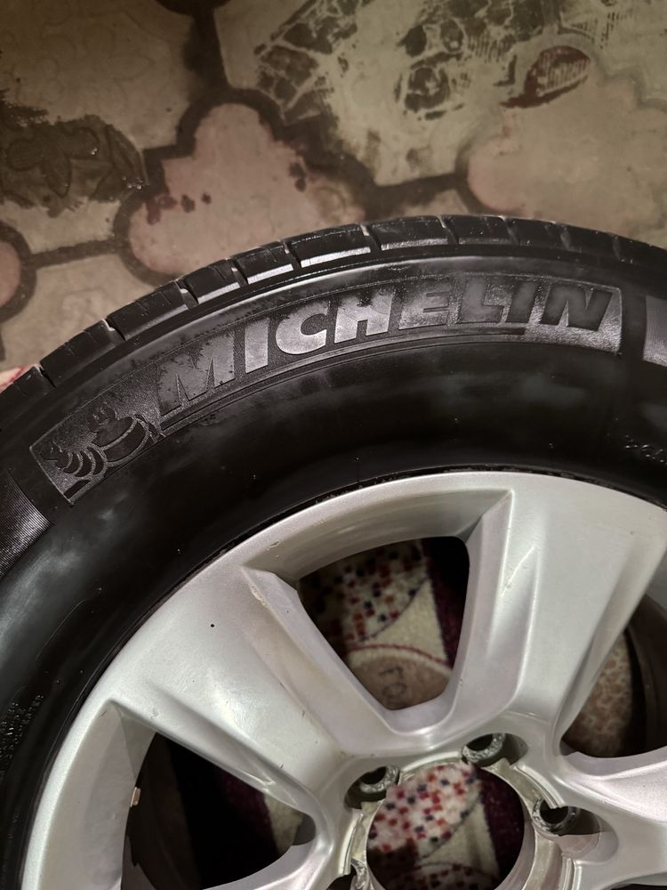 Michelin 265/65 R17 с литьем от Prado – 1 шт, зимняя шина + диск