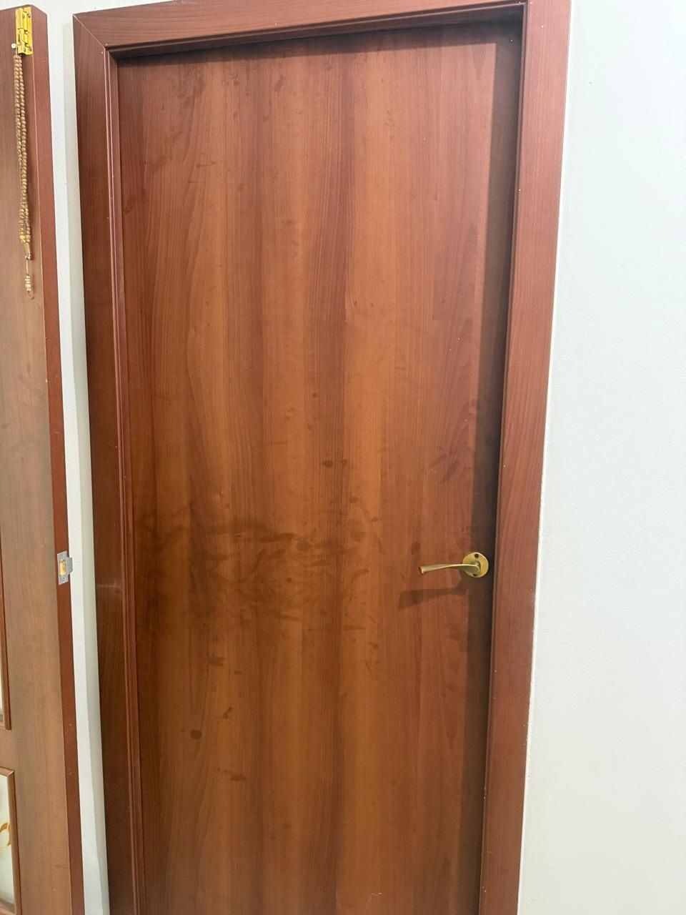 Двери межкомнатные бу