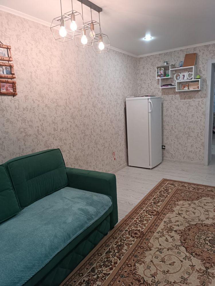 Продам 2 комнатную квартиру