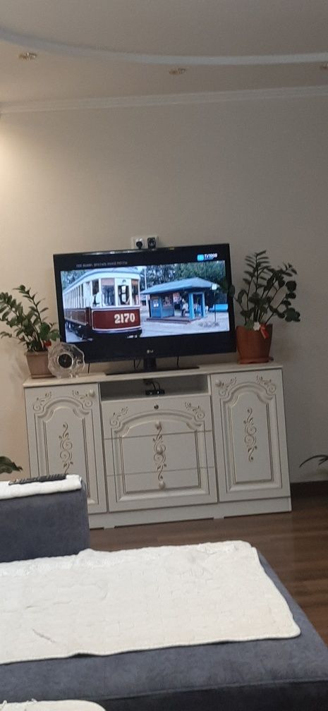 Продам комод/тумба под TV