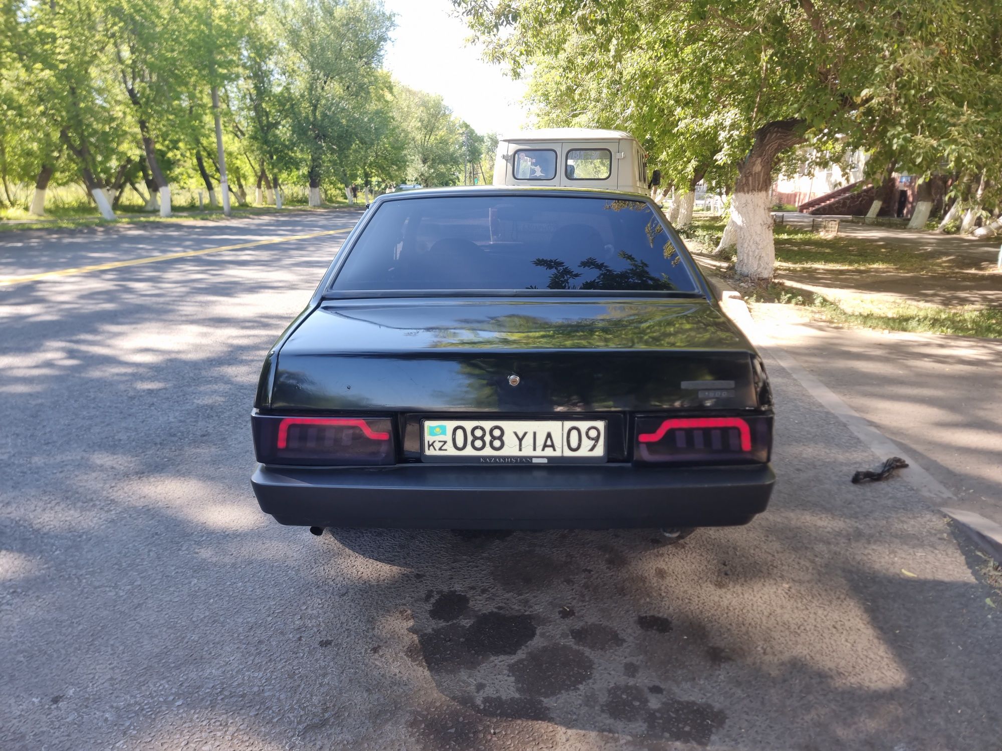 Продам ваз 20199 чёрную