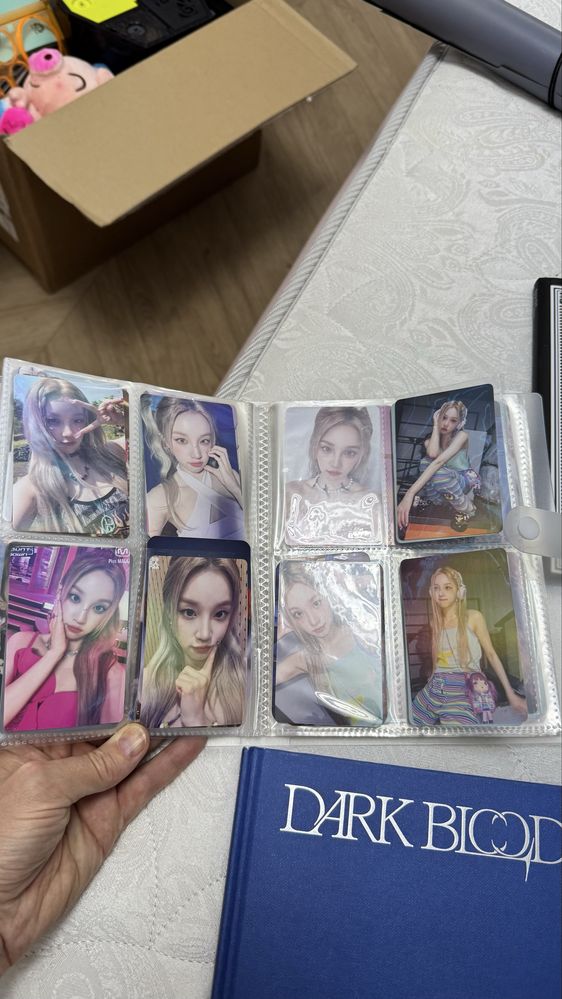 Альбом k pop и много карточек