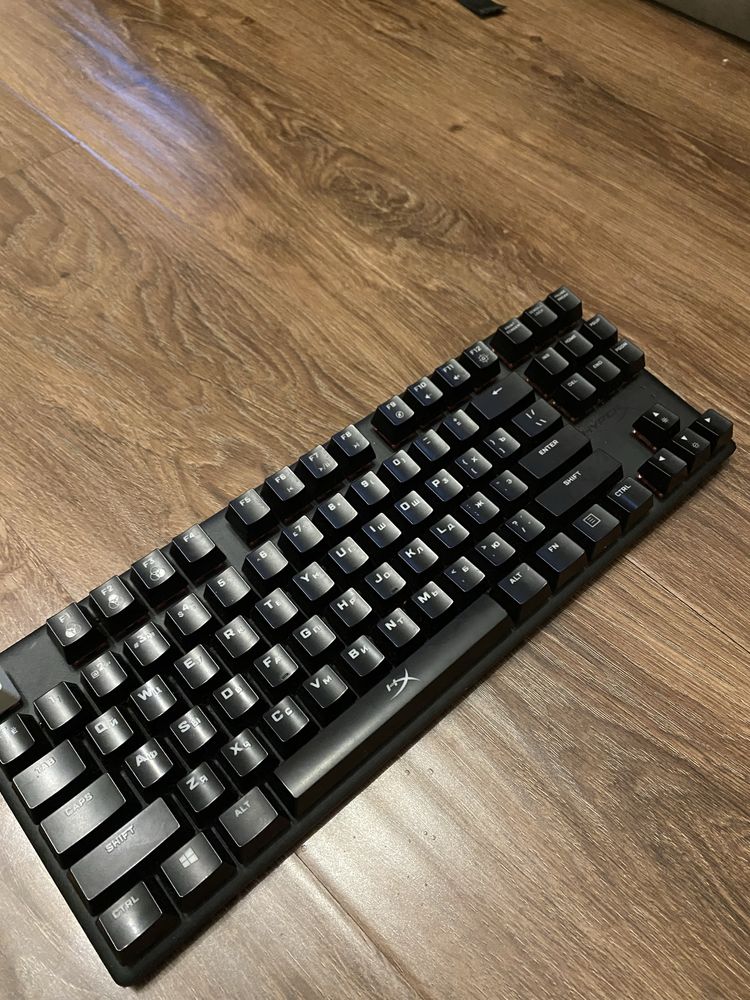 Игровая клавиатура HyperX alloy origins core