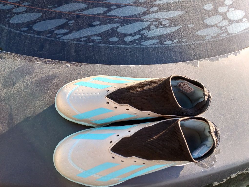 Сороконожки Adidas 37 размера