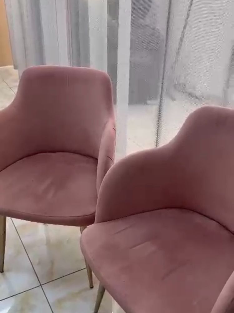Мягкие стулья 2 шт