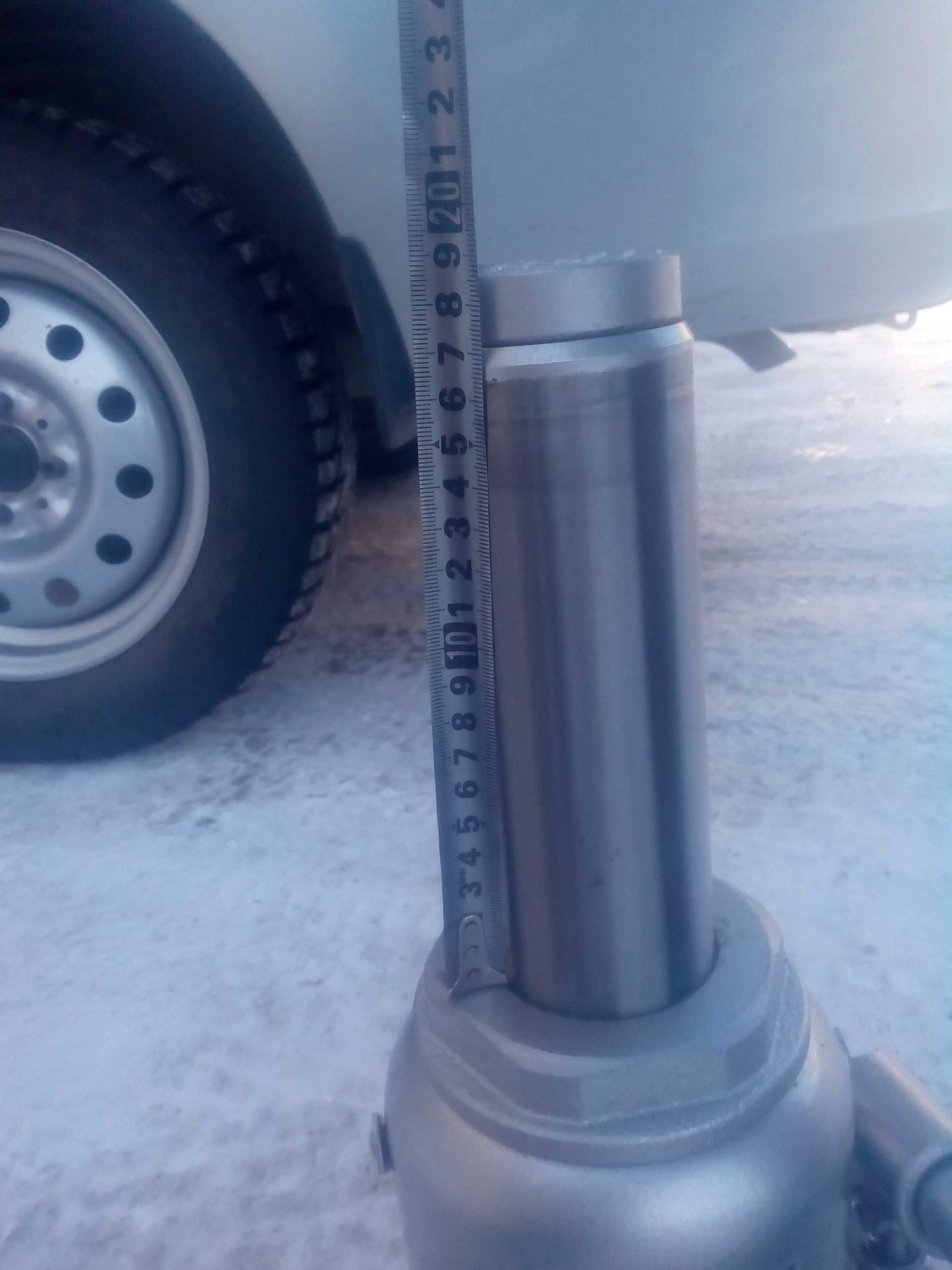 Домкрат гидравлический 50 тонн.