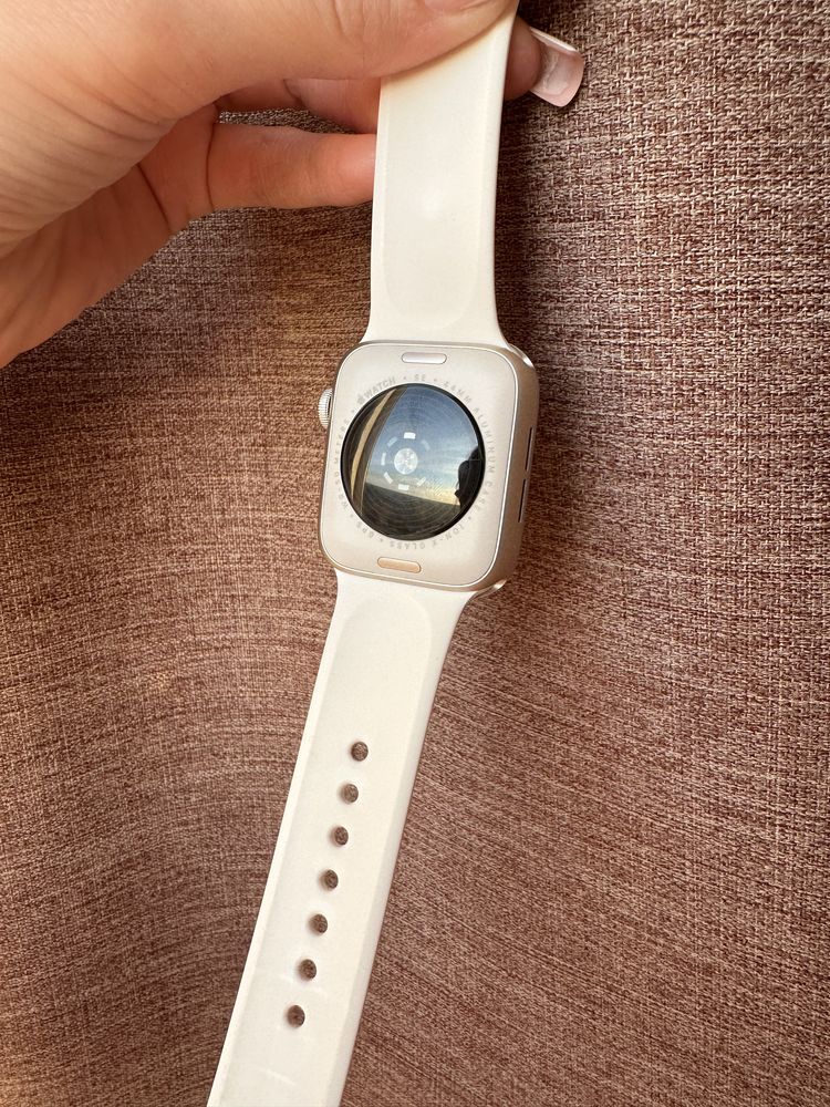 продам apple watch se2