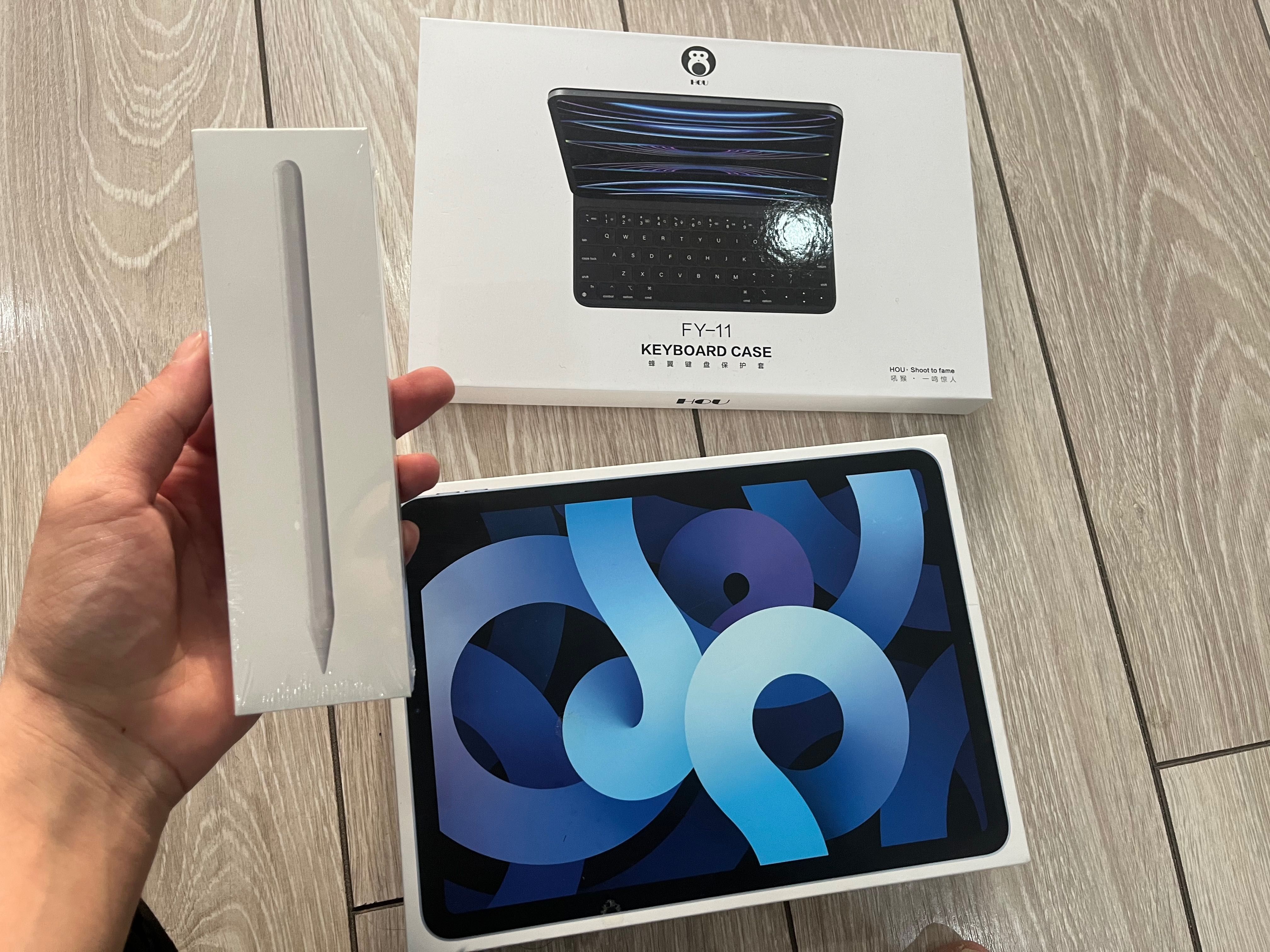 iPad Air 4 + клавиатура + Новый чехол и стилус pencil