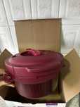 Продам скороварку Tupperware