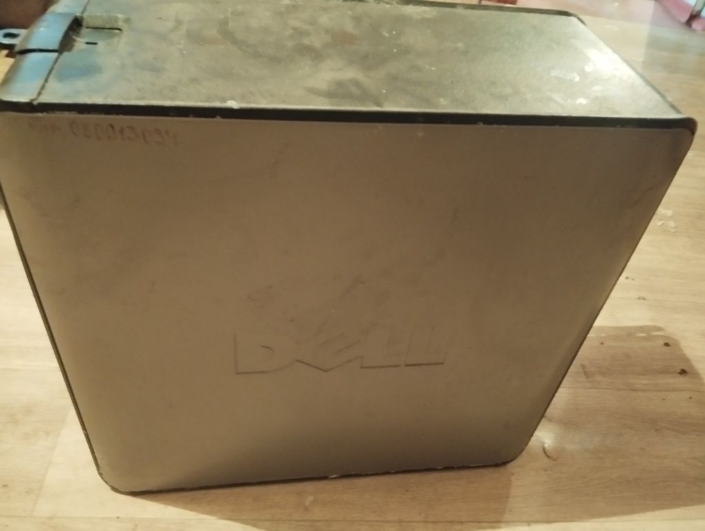 Продаю системный блок DELL с мат.платой на запчасти