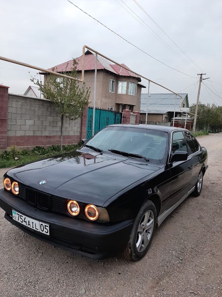 Бампер Bmw E34 задний,  передний на бмв е34 спойлер е34, козырек 34