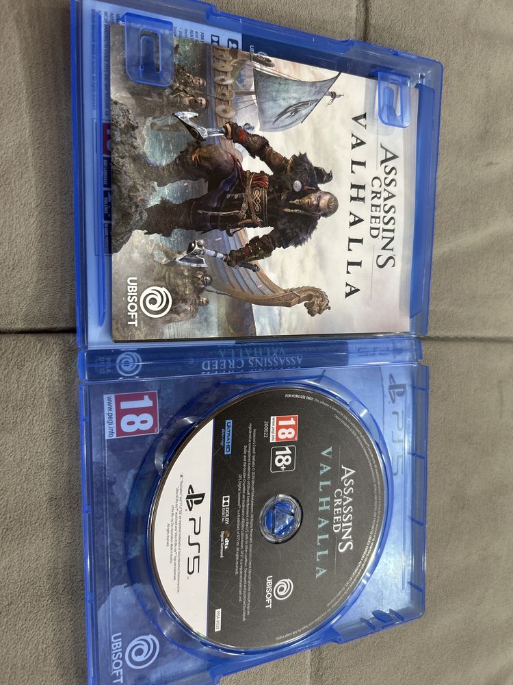 игры на PS5-PS4