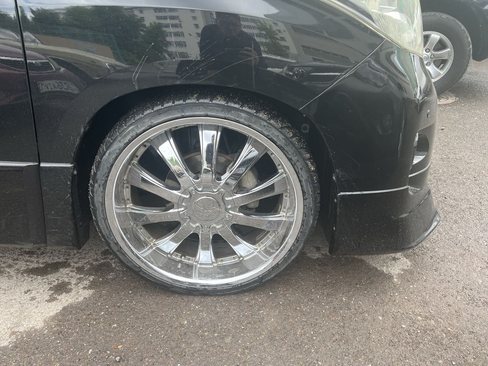 Срочно Продам диски с летней резиной R22 265/30