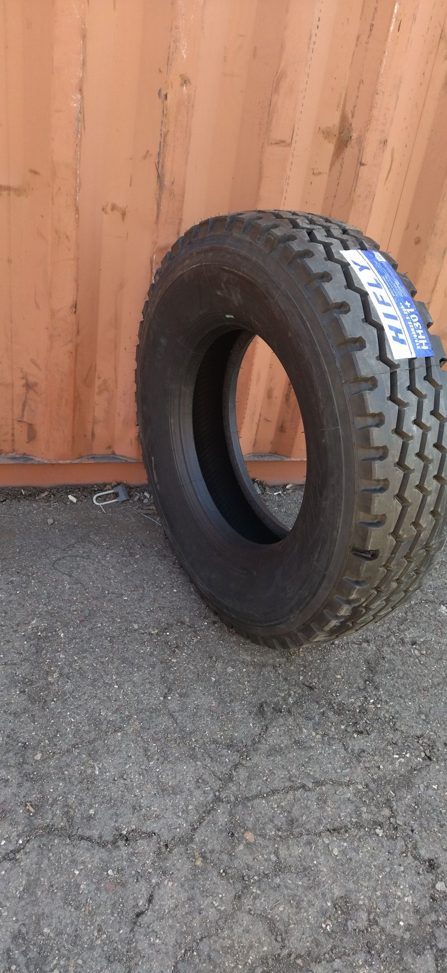 315/80R22/5 ГРУЗОВЫЕ Шины
