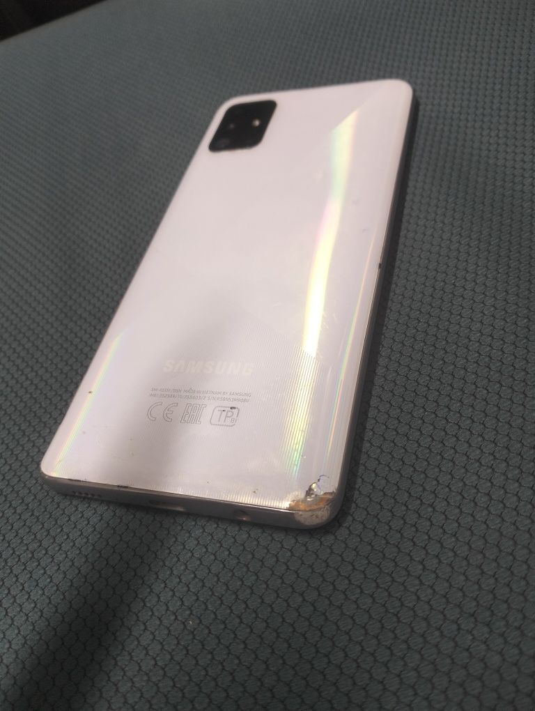 Самсунг а51 64гб