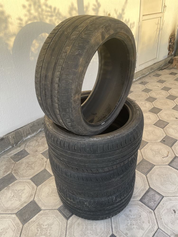 Triangle effexsport th202 275/35/19 100y extra load