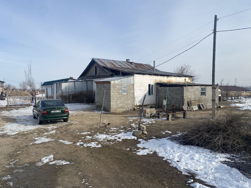 Базы сатылады Үй-жайымен. Продается фазенда с жилым домом