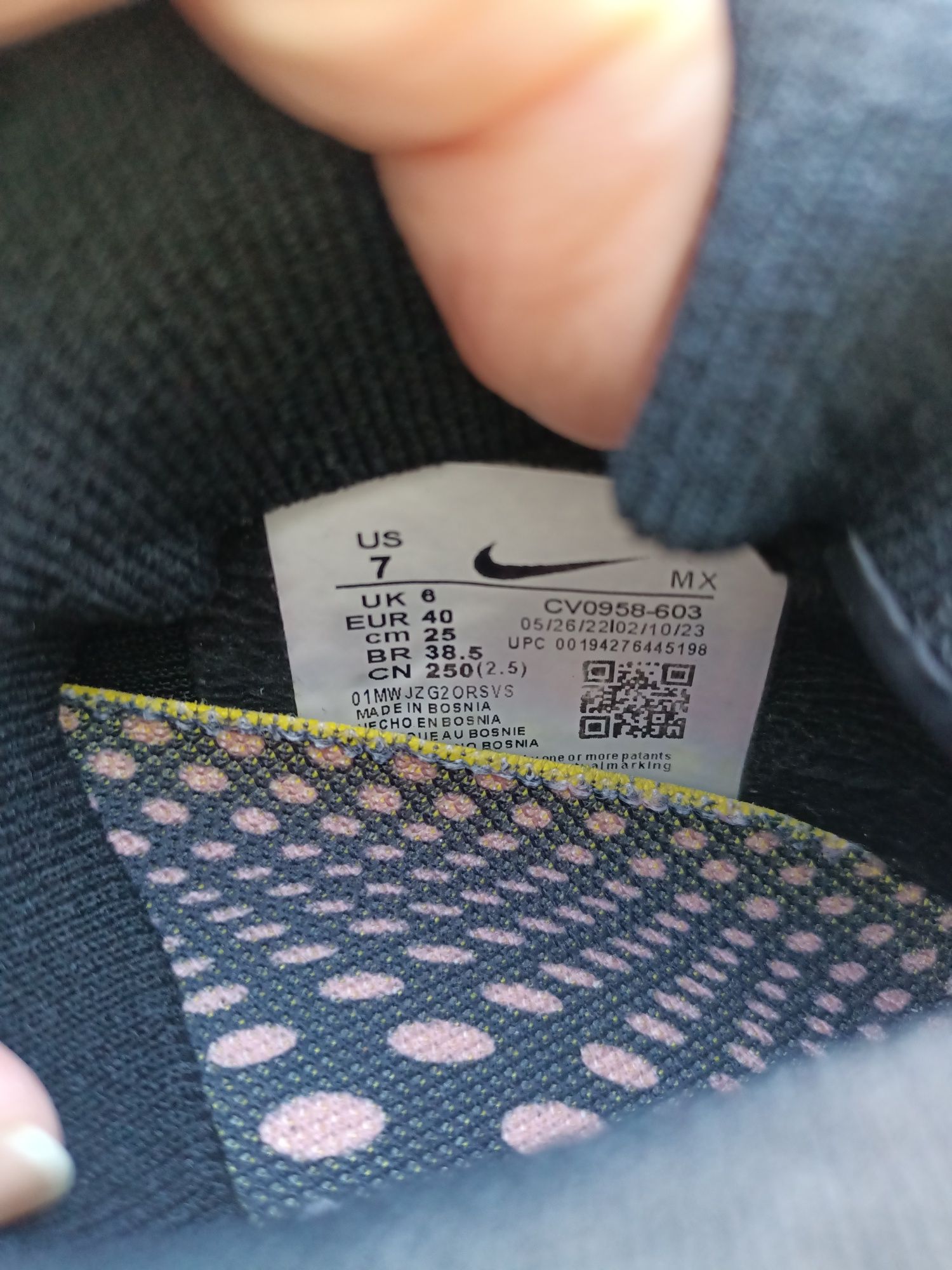 Продам бутсы air zoom 39-40