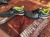 Продаю сороконожки 37,5 размера, б/у Nike