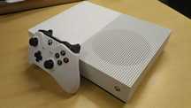 Xbox One S 1000 ГБ
