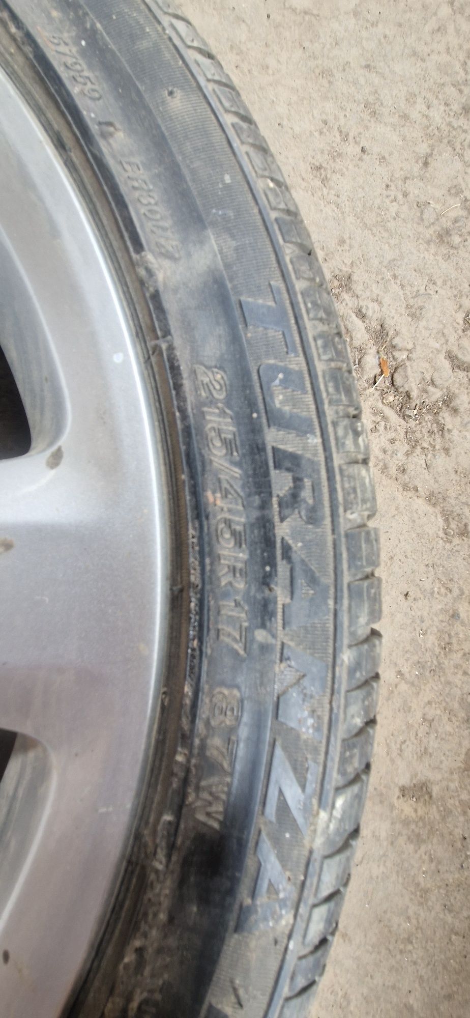 На тойоту авенсис