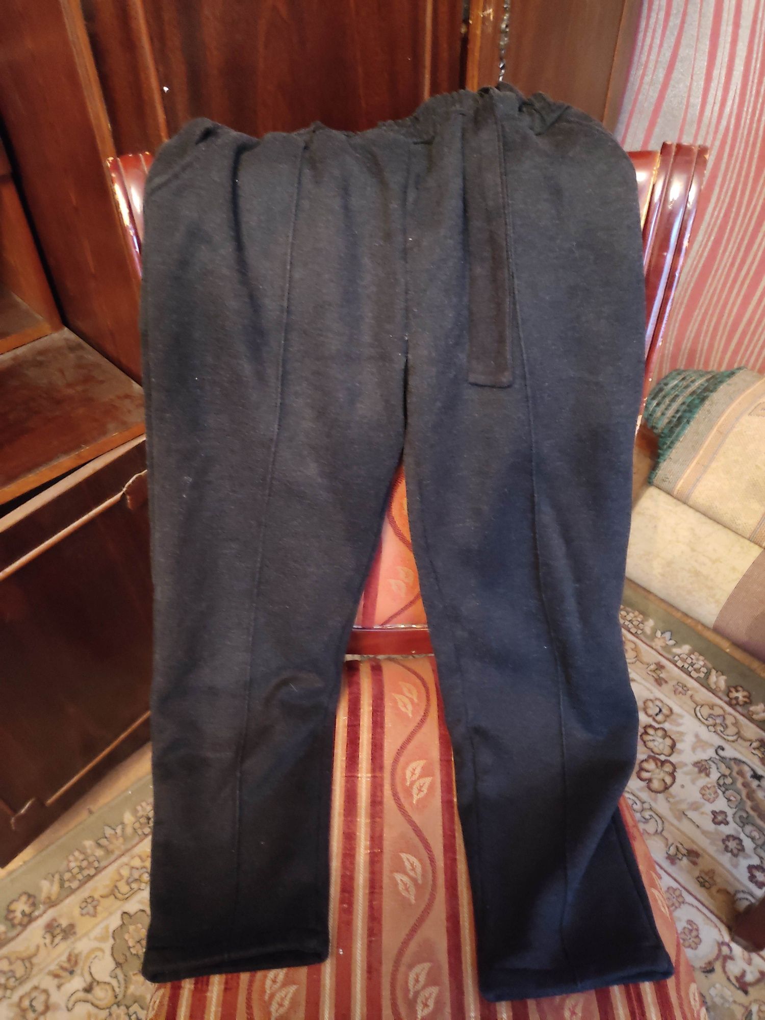 Продам брюки жынсы