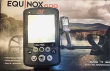 Металлоискатель Minelab Equinox 600