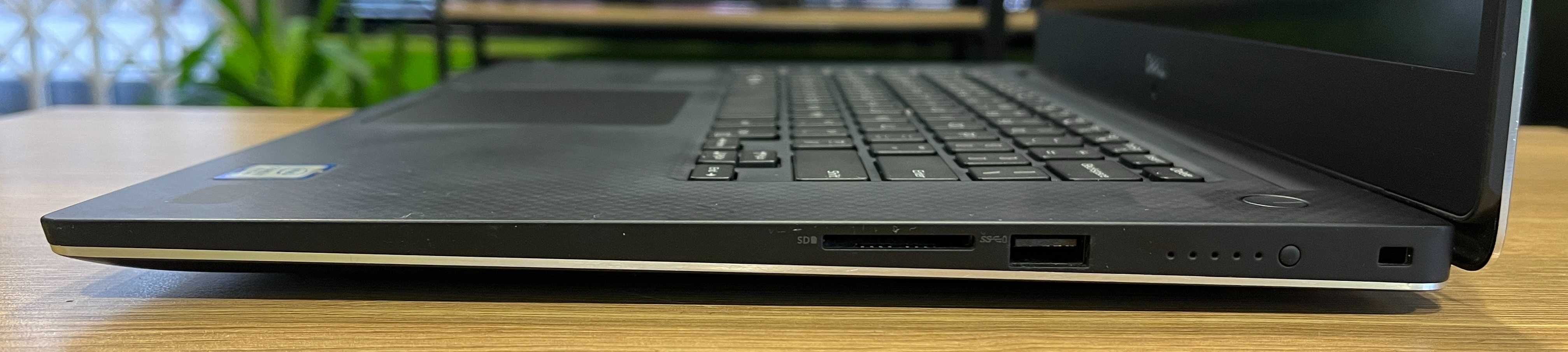 Dell Precision 5530. Core i7-8850H 2.6/4.3 GHz. 32/256 GB.QUADRO T1000