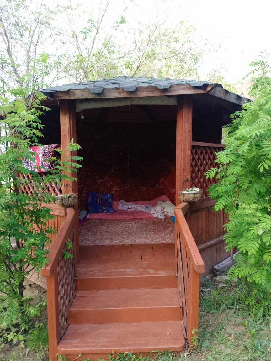 Продам 4-комн дом. Мкр. Пригородный, ул. Лесхоз.
