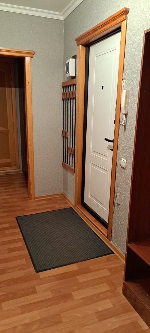 Сдам двушку на длительный срок