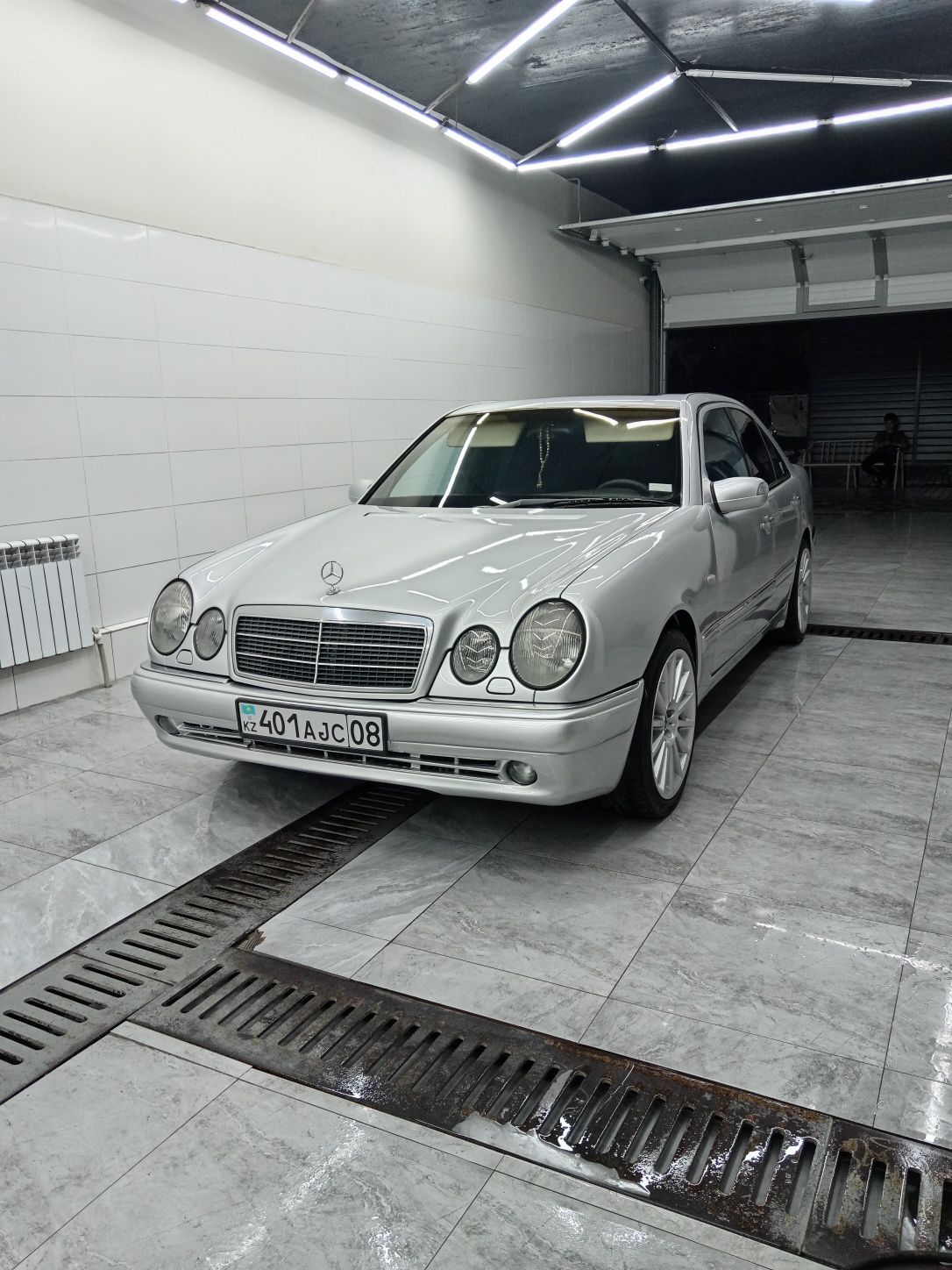 Продам титановые диски AMG от 211  Е63