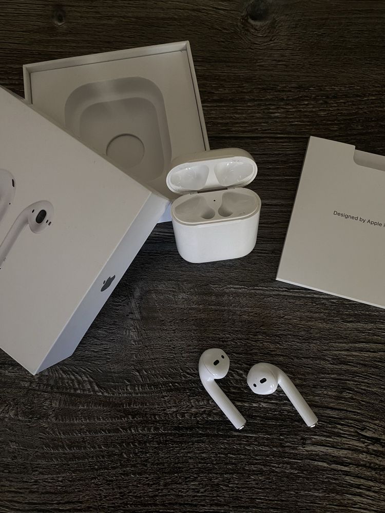 Air pods 2 обмен