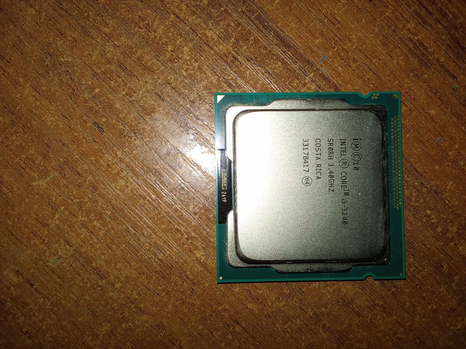 проц i3 3240 + озу 4гб ддр3 + мат плата(сломанные пины power sv)