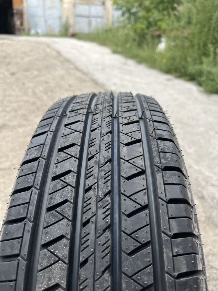 175/65 R14 ROXXIS