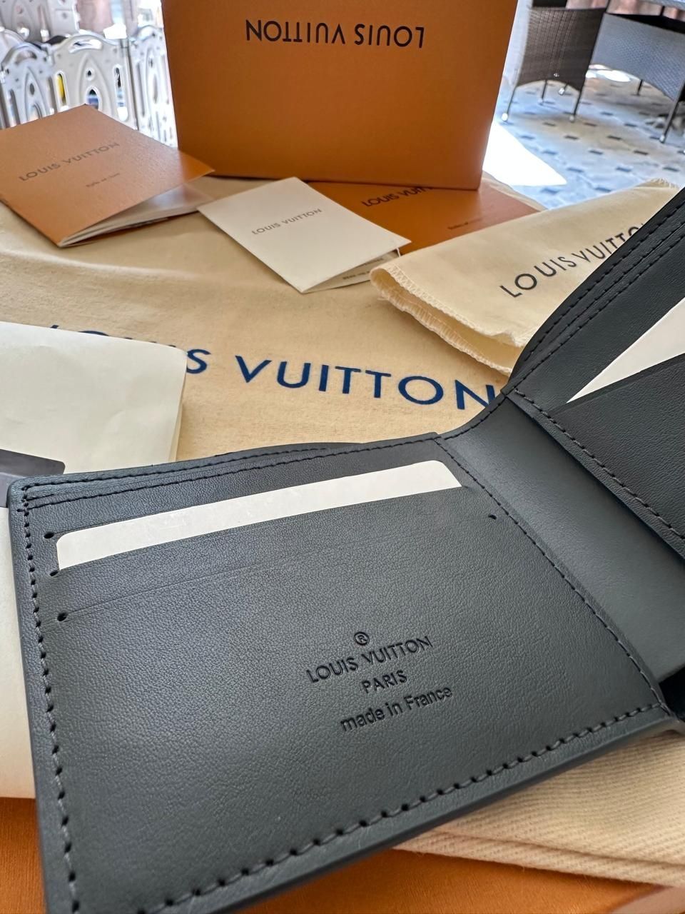 Кошелёк Louis Vuitton