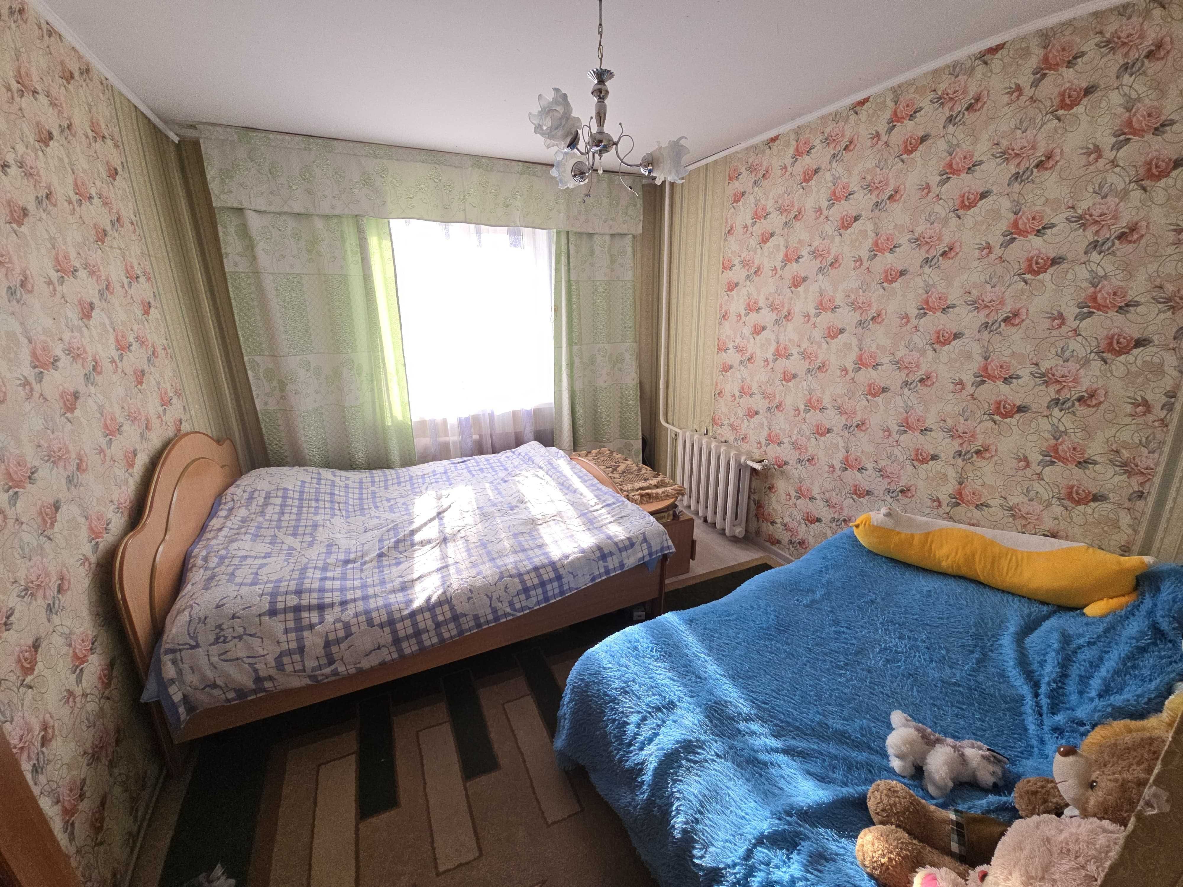 Продам 2-х комнатную квартиру в районе СКГУ