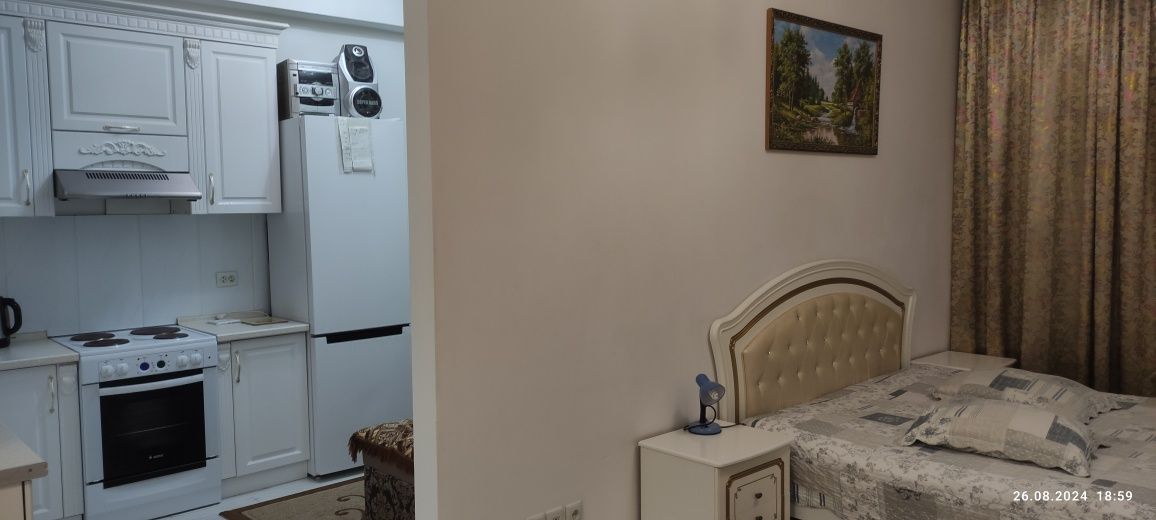 Квартира находится на Ул.Бектурова , возле Ханшатыра .Интернет,смарт