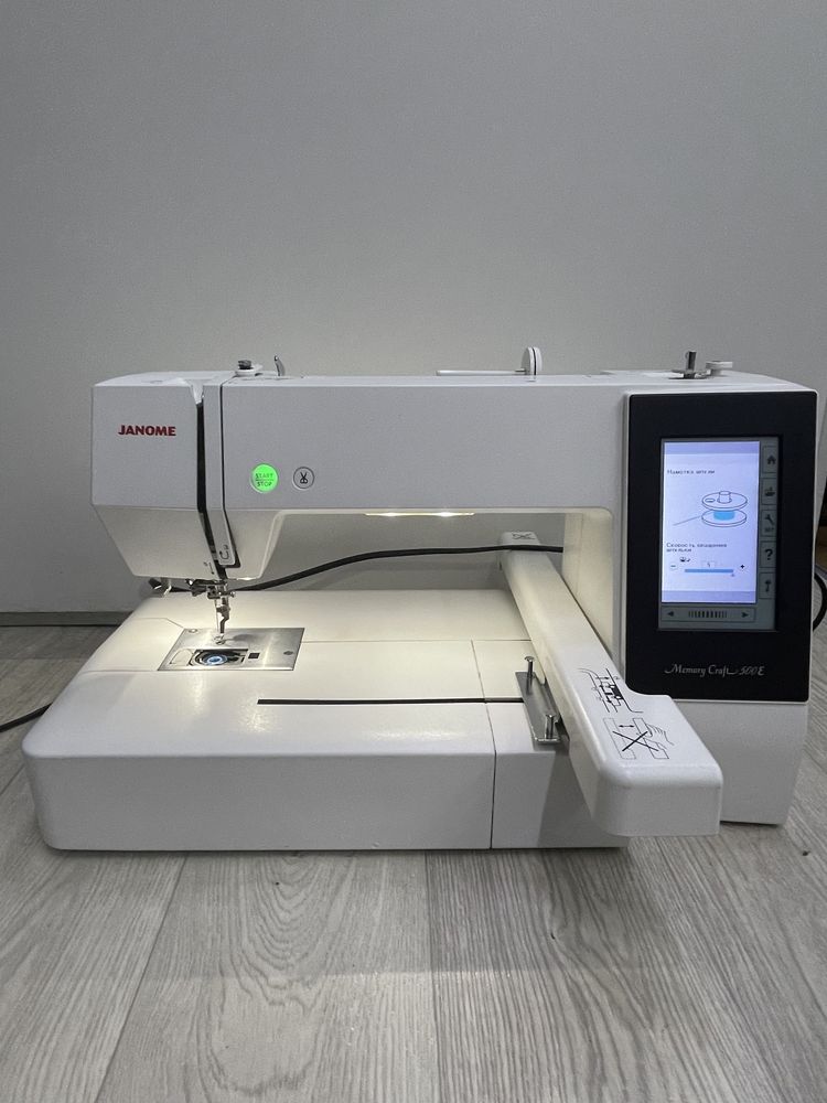 Вышивальная машина Janome Memory Craft 500E