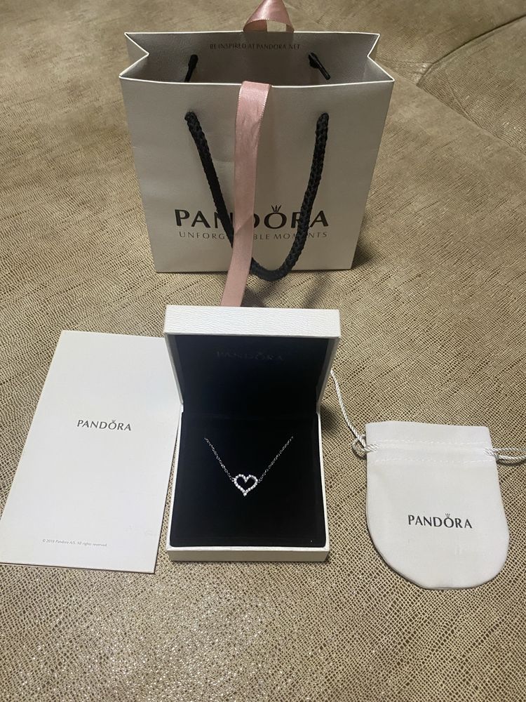 Pandora кулон в форме сердца