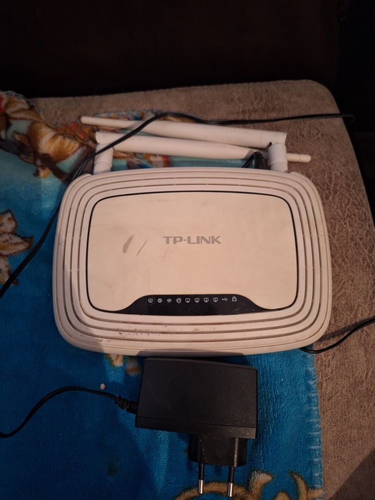 Продам роутер Tp-link