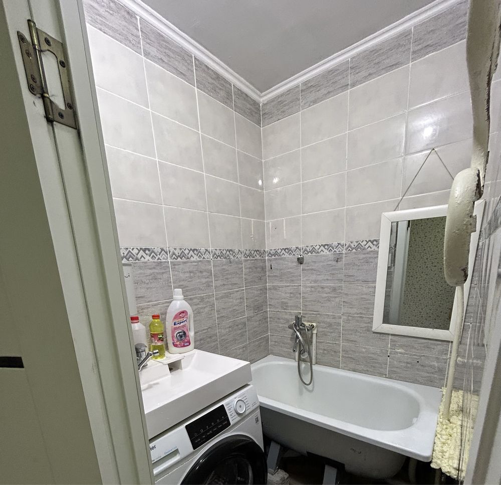 Продам квартиру срочно 3 комнатный