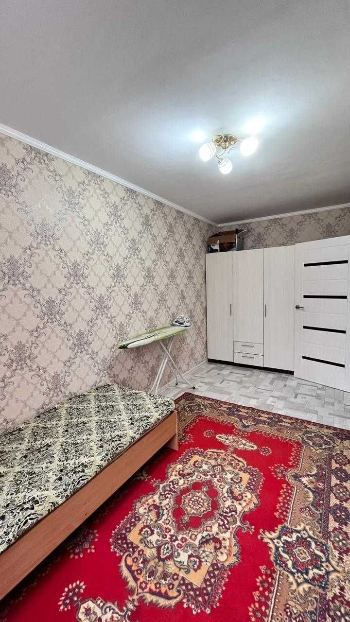 Сдается 2-х комнатная квартира на долги  срок.