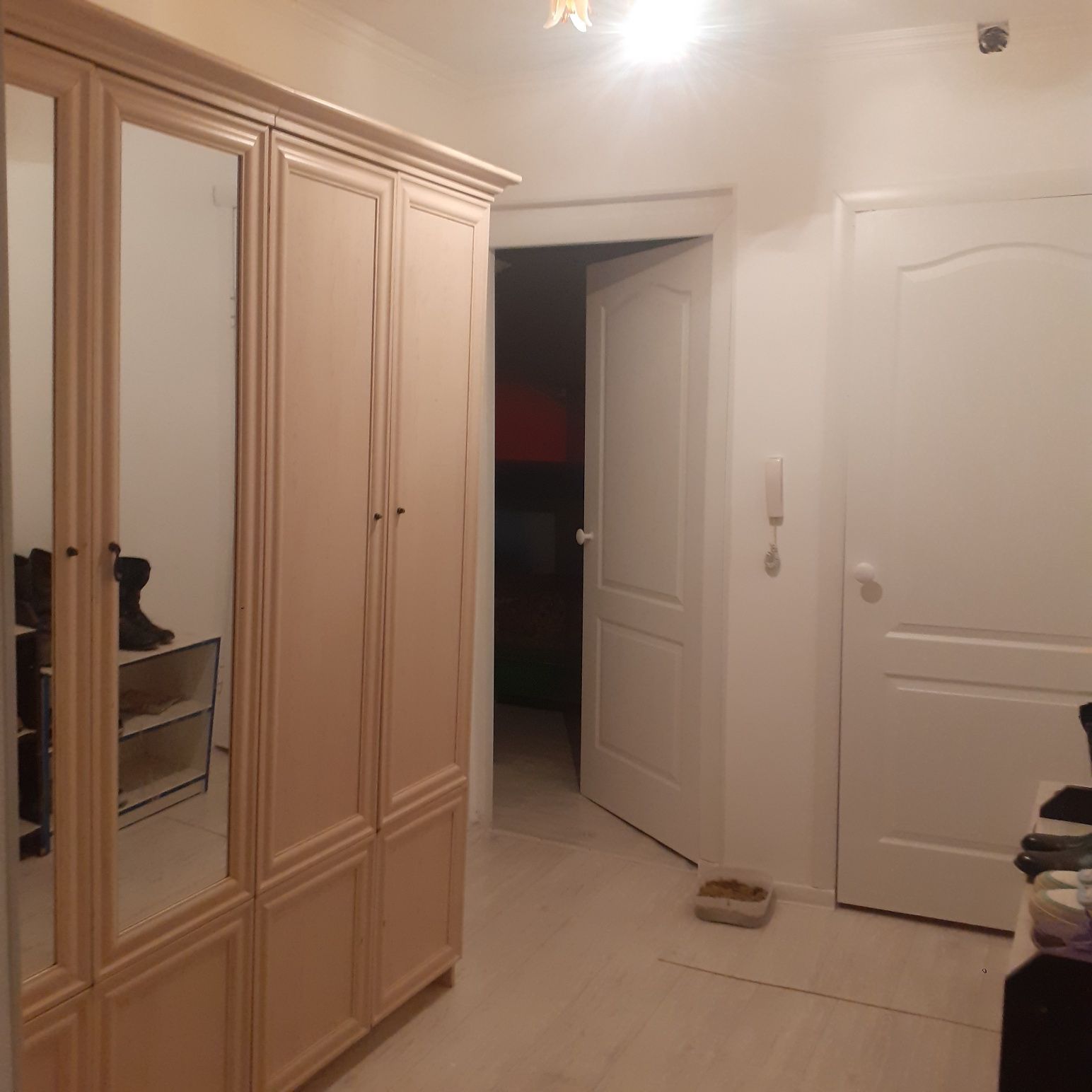 Продам 4х комнатную квартиру