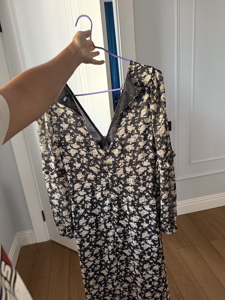 Платье Zara универсальное