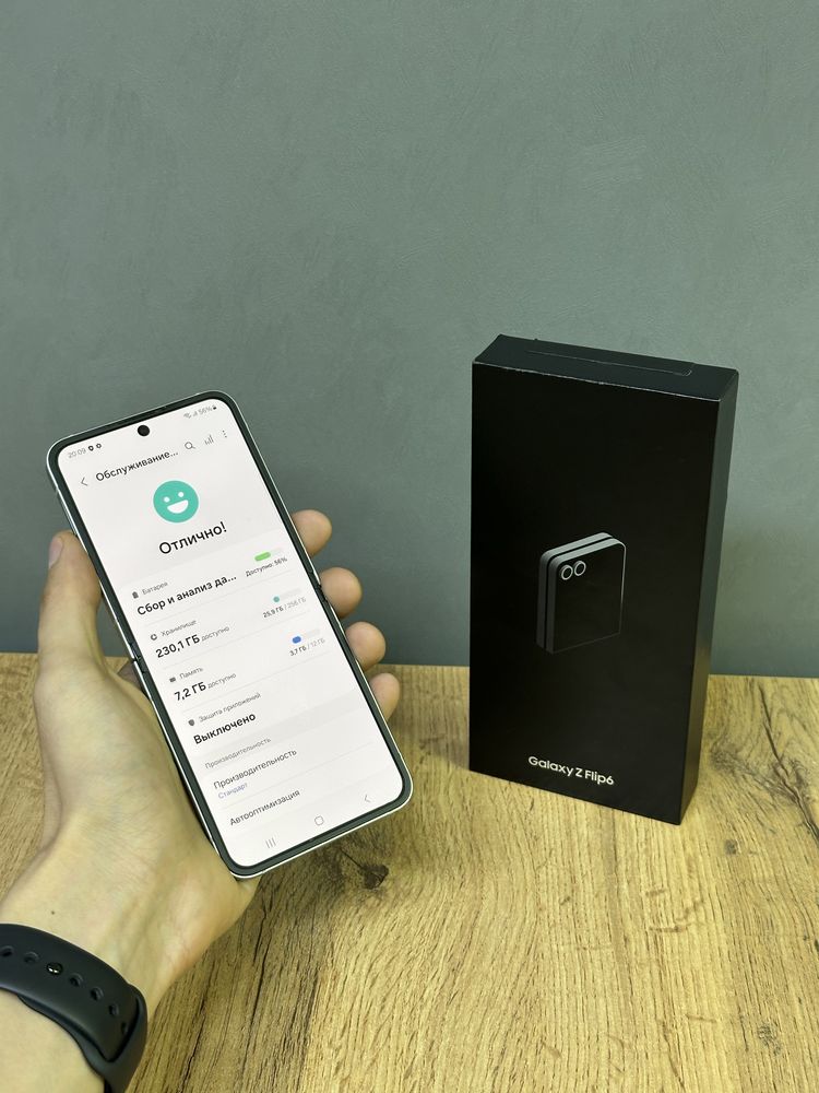 Samsung Z Flip 6 256 GB | Mobile Zone
