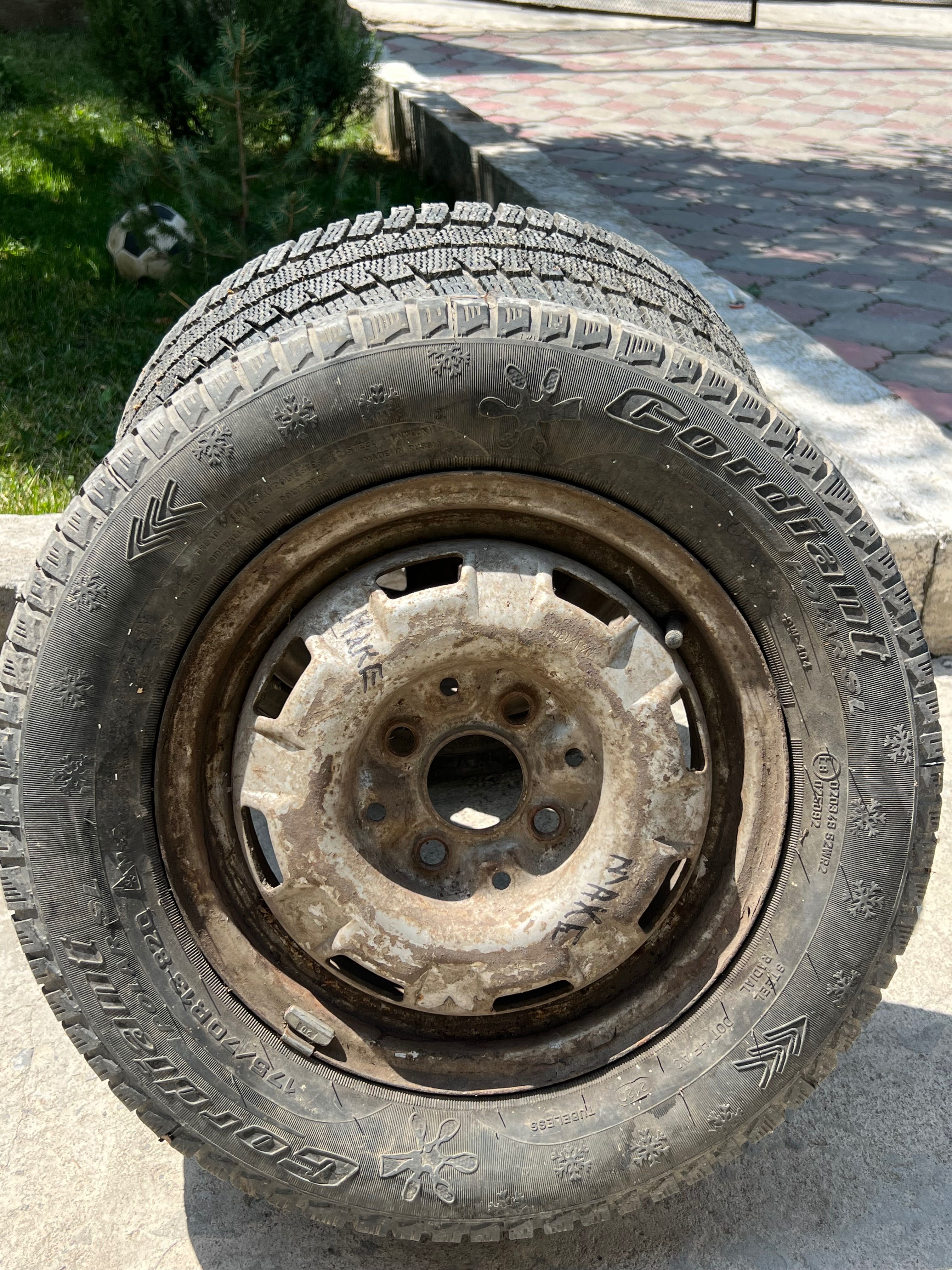 Автошины зимние с дисками