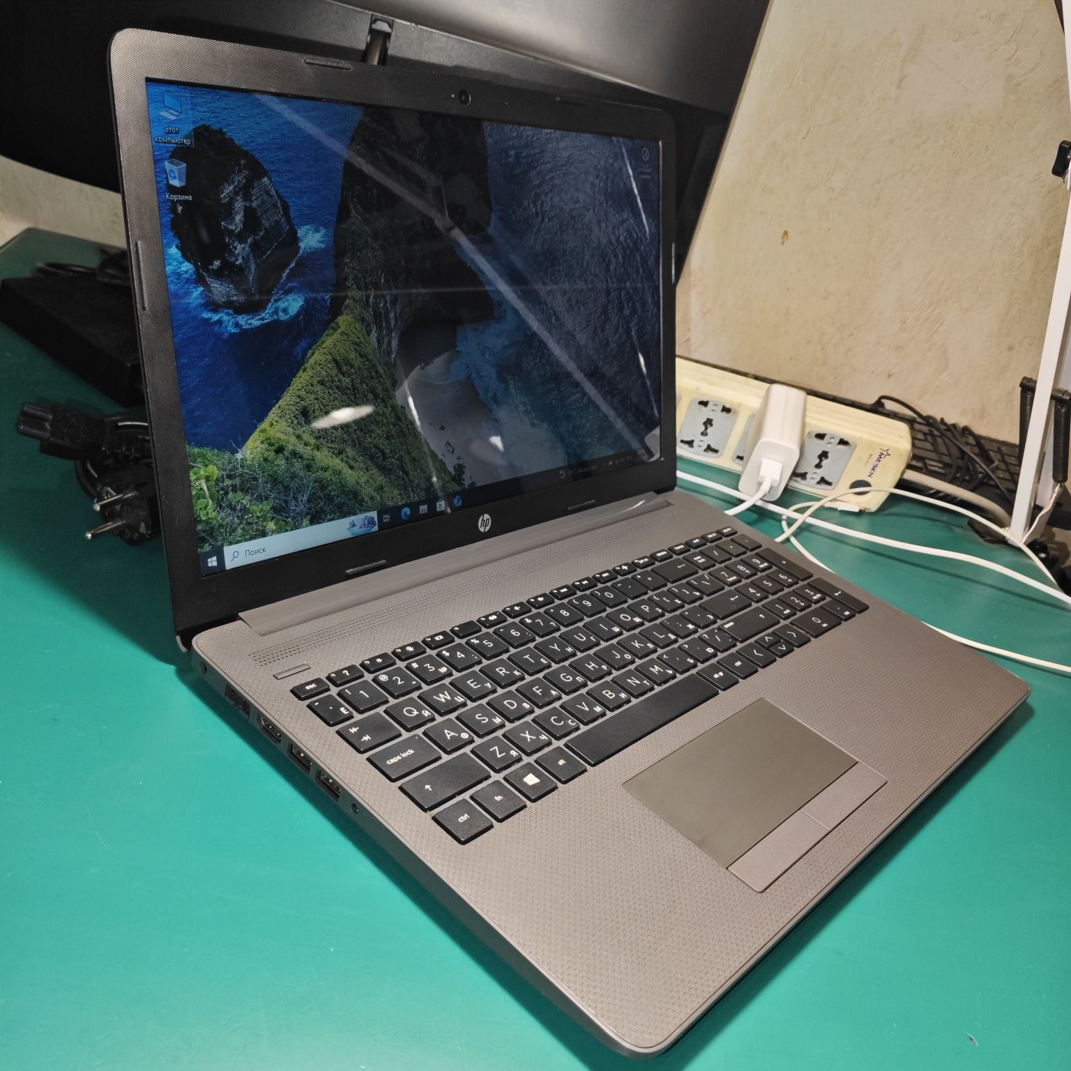 Ноутбук HP Pavilion G7
